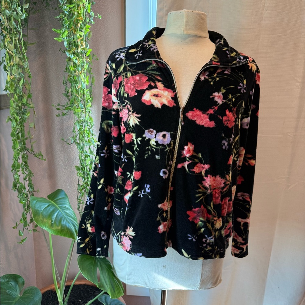 Vintage Onque Floral Black Zip Jacket
